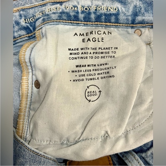 American Eagle Women's Highest Rise 90s
Boyfriend Denim Jeans Size 10 SHORT - Picture 7 of 10